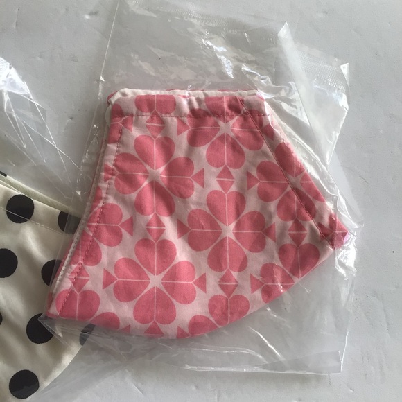 KATE SPADE PICTURE DOT AND SPADE FLOWER NON MEDICAL MASK SET NWT - Picture 10 of 11